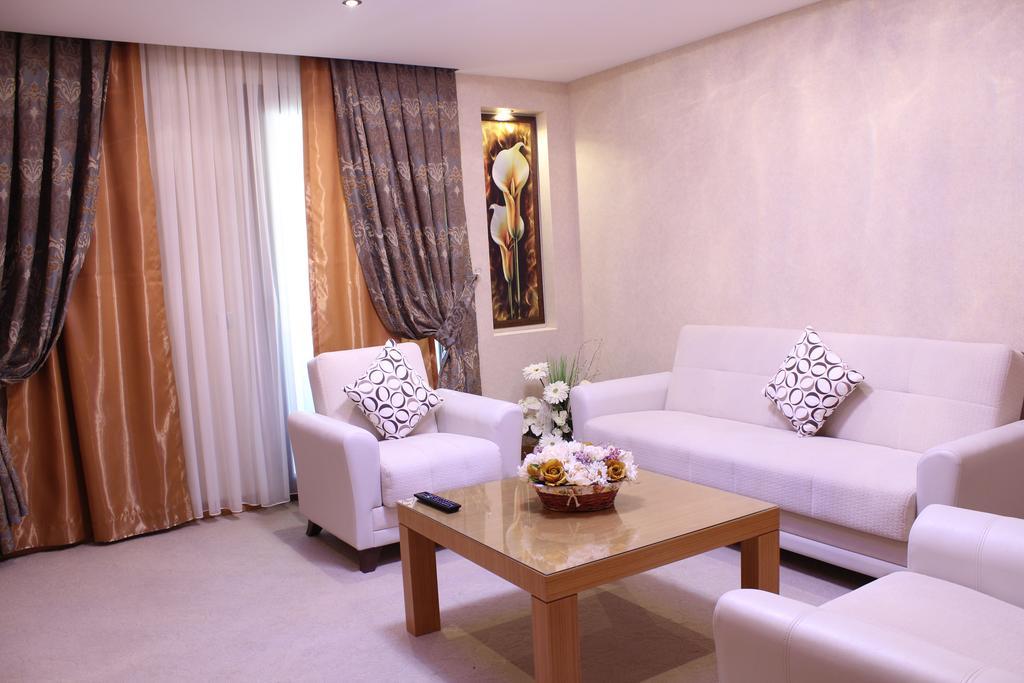 Adana Yukselhan Hotel Ngoại thất bức ảnh