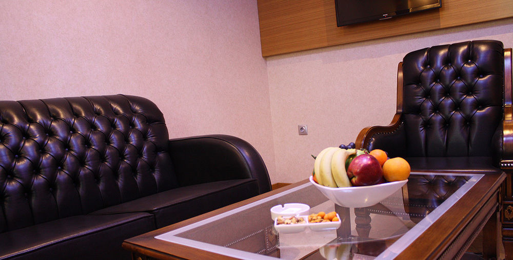 Adana Yukselhan Hotel Ngoại thất bức ảnh
